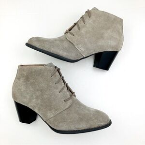 NWOT Vionic Zenda Ankle Boots